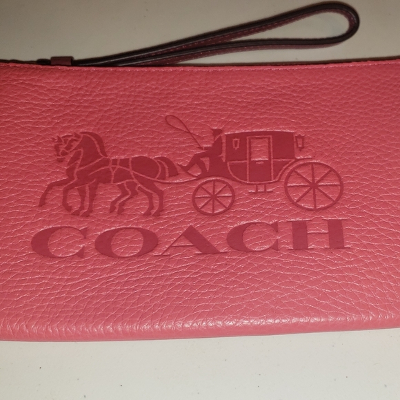 Coach NWT zipper pouch - Picture 1 of 1